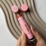 رژ گونه استیکی شیگلم Sheglam با براش مخصوص - Image 4
